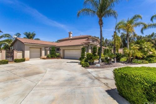 16850 Scottsdale Rd, Riverside, CA 92504-9592