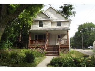 414 23rd Ave, Minneapolis, MN 55411-2729