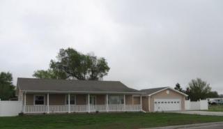 321 Date St, Yuma, CO 80759-2427