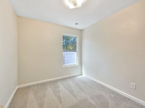 1760 Broad River Rd, Atlanta GA  30349-9159 exterior