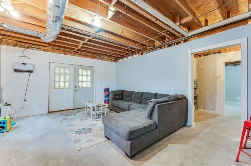 1221 Dover Pl, Conyers GA  30013-4621 exterior