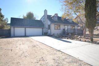 17758 Lakespring Ave, Palmdale, CA 93591-3340