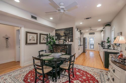 1704 Virginia Pl, Fort Worth TX  76107-2434 exterior