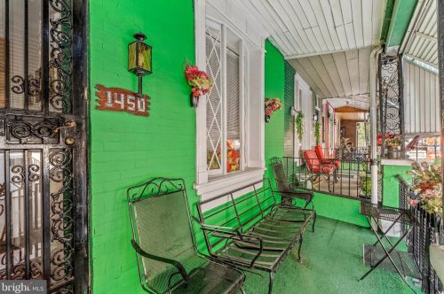 1450 30th St, Philadelphia, PA 19121-3604