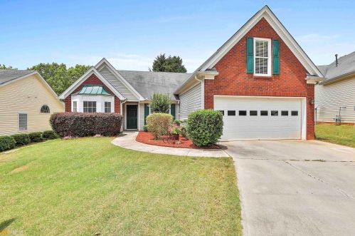 11 Tillbrook Trl, Newnan, GA 30265-5639