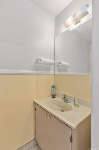 16407 Mcallister St, Riverside CA  92503-6150 exterior