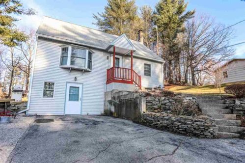 9 Cherokee Ave, Nashua, NH 03062-1844