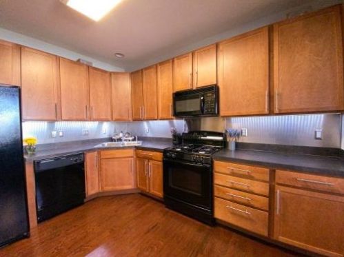1295 Newport Cir, Pingree Grove IL  60140-2070 exterior