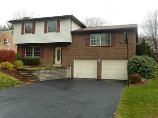 633 Stamford Dr, Greensburg, PA 15601-6079