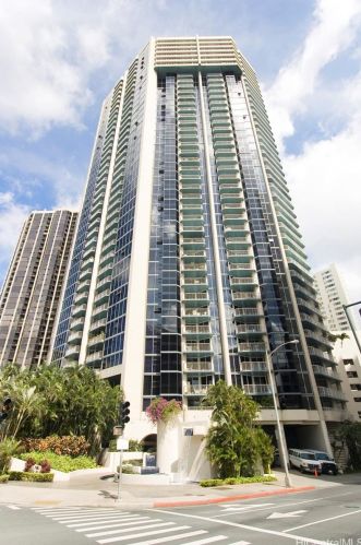 1212 Nuuanu Ave, Honolulu HI  96817-4021 exterior