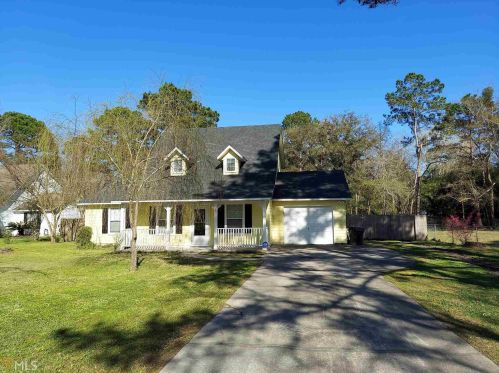27 Deals Cir, Woodbine, GA 31569-2827