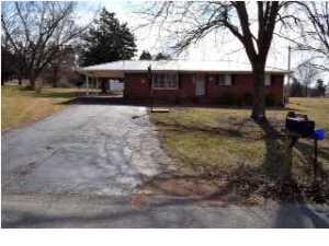 504 Meadowview Ln, Decatur, TN 37322-7718