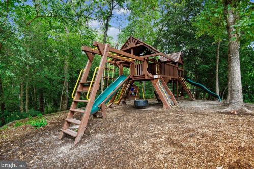 255 Baskerville Ct, Severna Park MD 21146-2125 exterior