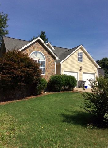 14 Groovy Way, Greenville, SC 29617-1469