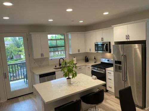 8473 Forest Park St, Chino, CA 91708-9216