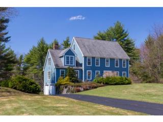 35 Runaway Rd, Newfields, NH 03856-8120