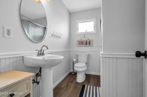 125 Throssell Rd, Lavallette NJ 08735-3230 exterior