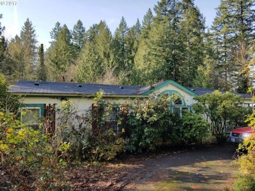 18875 Mattoon Rd, Estacada, OR 97023-9643