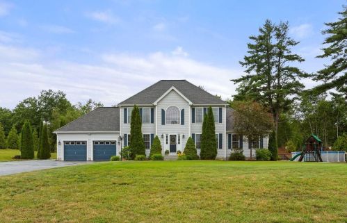 6 Kara Dr, Chichester, NH 03258-6546