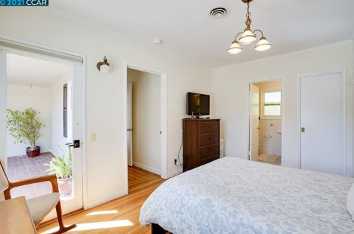 1399 Grv Way, Concord CA  94518-1208 exterior