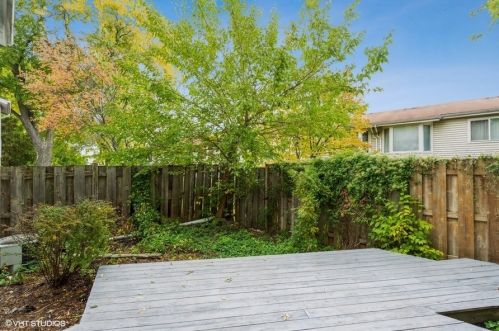 246 Monroe Rd, Lemont IL  60440-2067 exterior