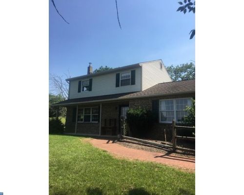 951 Garfield Rd, New Schaefferstown PA  19506-9023 exterior