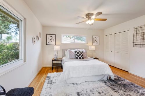 10564 Ainsworth Dr, Los Altos CA 94024-7448 exterior