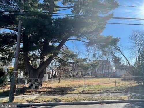 327 Tindall Ave, Trenton NJ 08610-5336 exterior