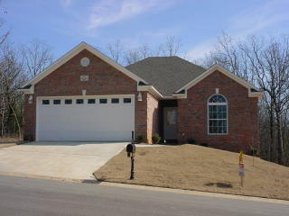 527 Cobblestone Dr, Cabot, AR 72023-9485
