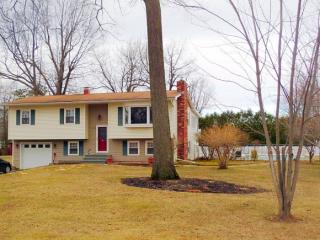 157 Aurielle Dr, Colchester, VT 05446-6733