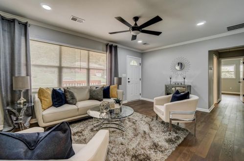2574 Lancaster Dr, Atlanta GA  30344-2329 exterior