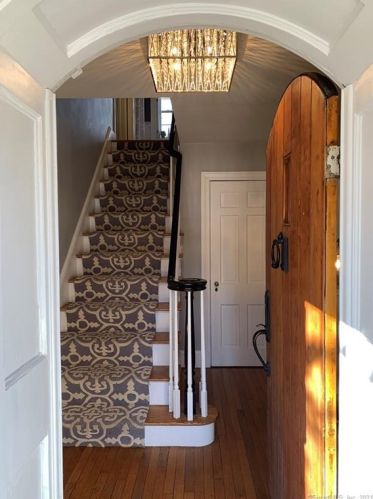 21 Highbrook Rd, Norwalk, CT 06851-3903