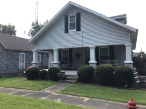 400 Webb St, Brownsville, IL 62821-1652