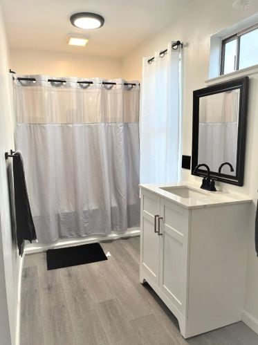 1608 Luzern St, Seaside CA  93955-4514 exterior