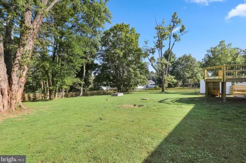 2713 Fallsmont Dr, Fallston MD  21047-2248 exterior