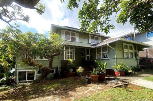 3618 Alani Dr, Honolulu HI  96822-1414 exterior