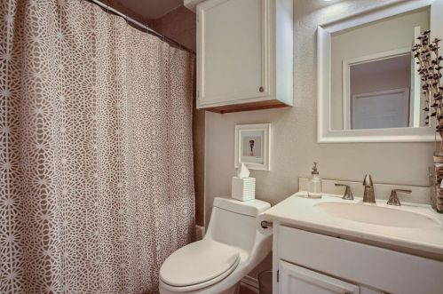 10218 Bilbrook Pl, Austin TX  78748-2308 exterior