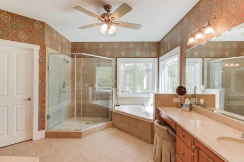 1126 Shoreline Dr, Jefferson GA  30549-2142 exterior
