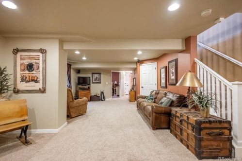 25057 Canal Pl, Aurora CO 80018-1627 exterior