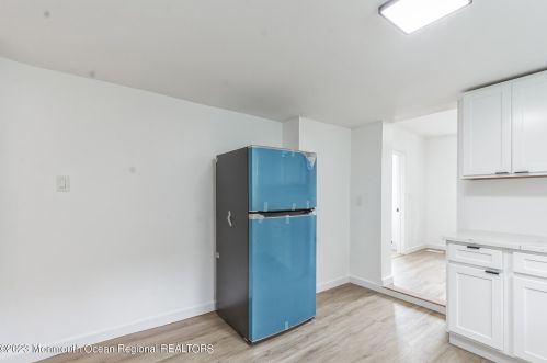 1102 Asbury Ave, Tinton Falls NJ 07712-5727 exterior