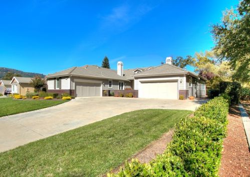 370 Happy Valley Rd, Pleasanton, CA 94566-9854