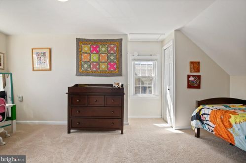 10159 Sutherland Rd, Silver Spring MD 20901-2236 exterior