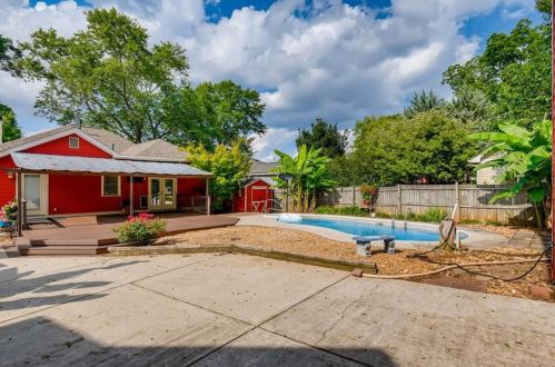 1362 Eubanks Ave, Atlanta GA  30344-4909 exterior