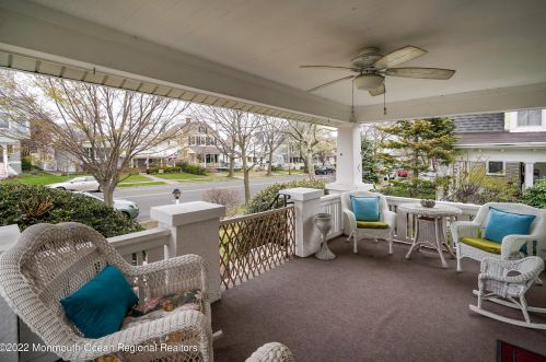 333 Sylvania Ave, Avon, NJ 07717-1242