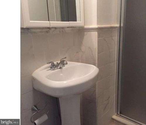 753 22nd St, Philadelphia PA  19130-0027 exterior