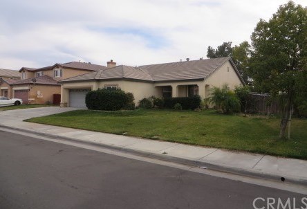 759 Sweet Clover Loop, San Jacinto, CA 92582-3701