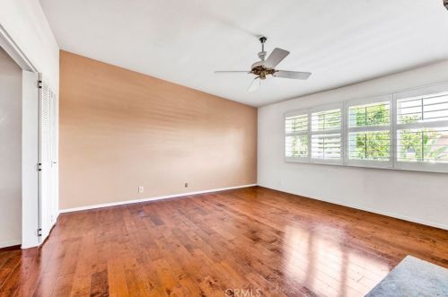 9781 Cathay Cir, Huntington Beach CA  92646-4817 exterior