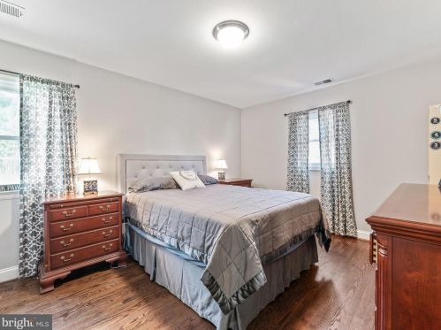 810 Venice Dr, Silver Spring MD 20904-2065 exterior