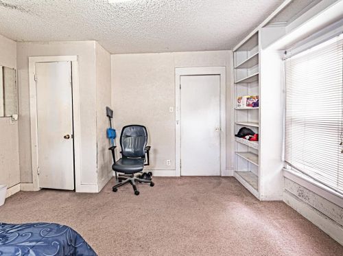 2542 Grafton Ave, Dallas TX  75211-5423 exterior