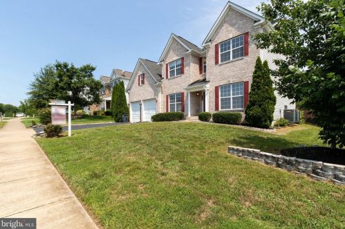 2912 American Eagle Blvd, Woodbridge, VA 22191-6068